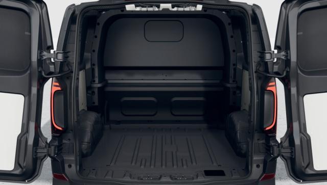 Volkswagen Transporter image 9