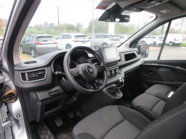 Renault Trafic image 6