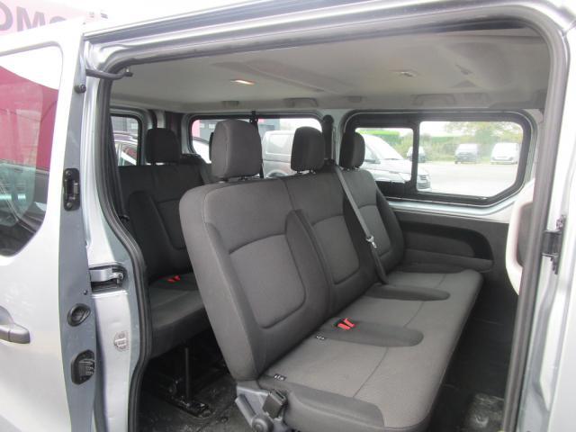 Renault Trafic image 1
