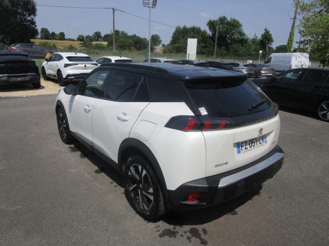 Peugeot 2008 image 9