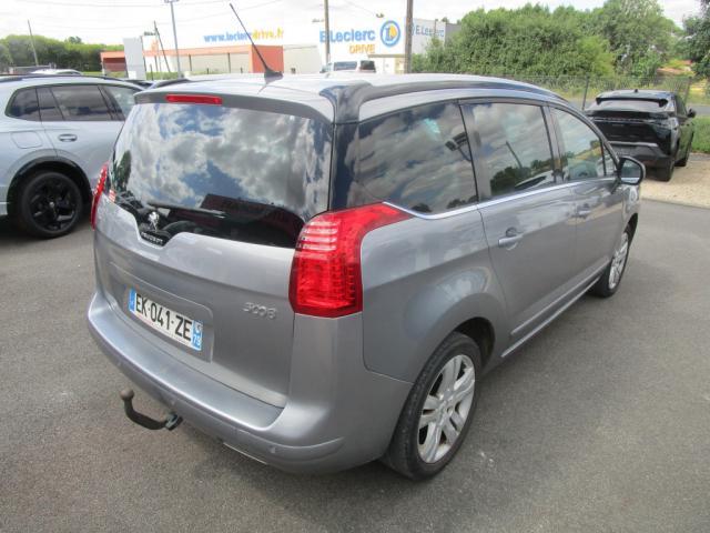Peugeot 5008 image 7