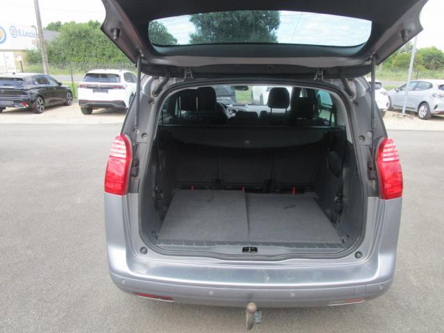 Peugeot 5008 image 8