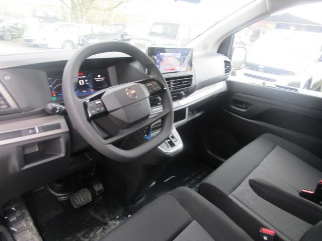 Citroen Jumpy image 3