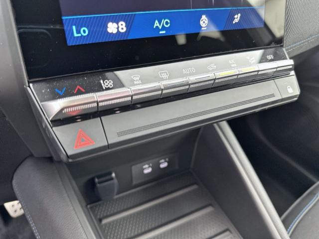 Renault Symbioz image 6