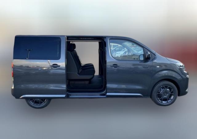 Citroen Jumpy image 2
