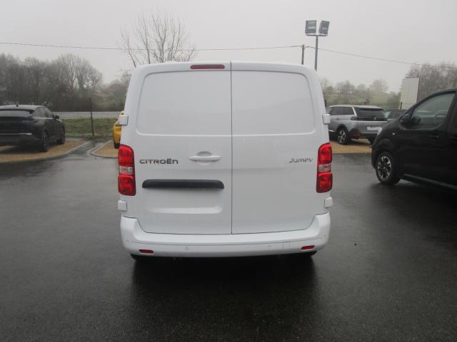 Citroen Jumpy image 9