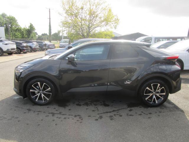 Toyota C-Hr image 6