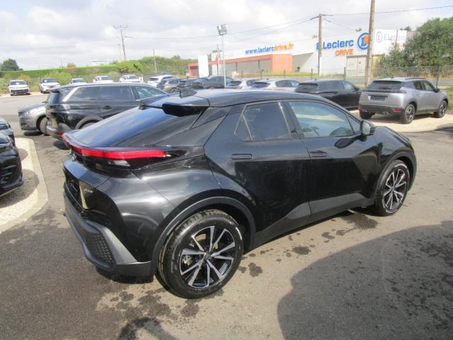 Toyota C-Hr image 1