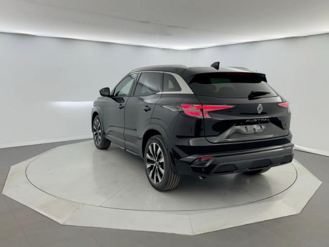 Renault Austral image 9