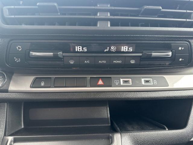 Peugeot Expert image 2