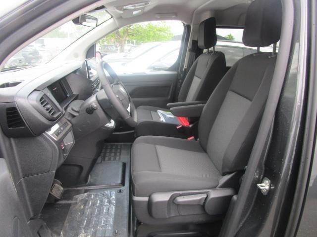 Peugeot Expert image 2