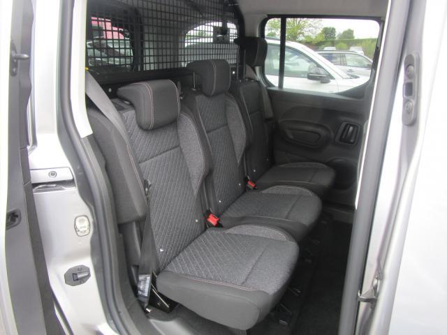 Peugeot Rifter image 7