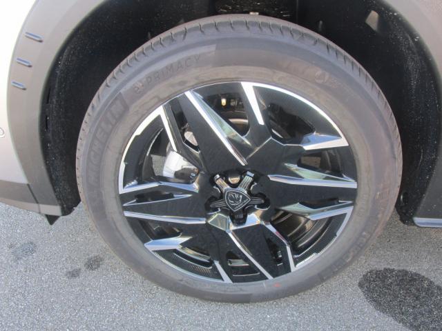Peugeot 3008 image 6