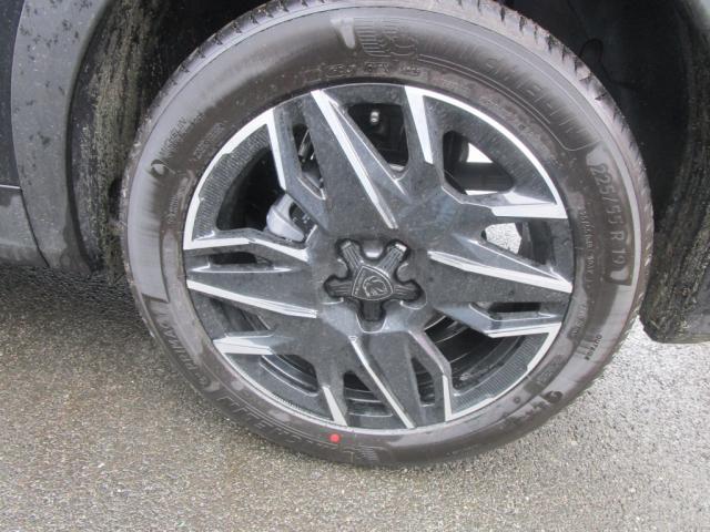 Peugeot 3008 image 9