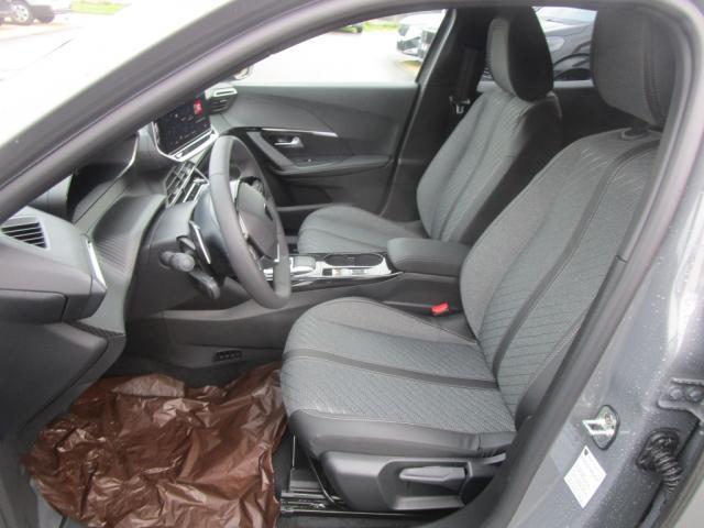 Peugeot 2008 image 4