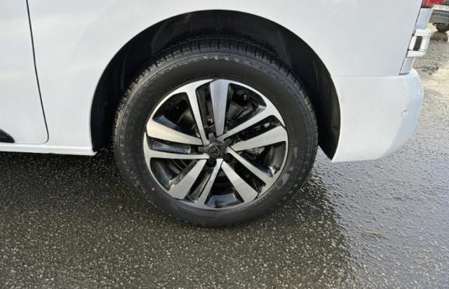 Peugeot Expert image 8