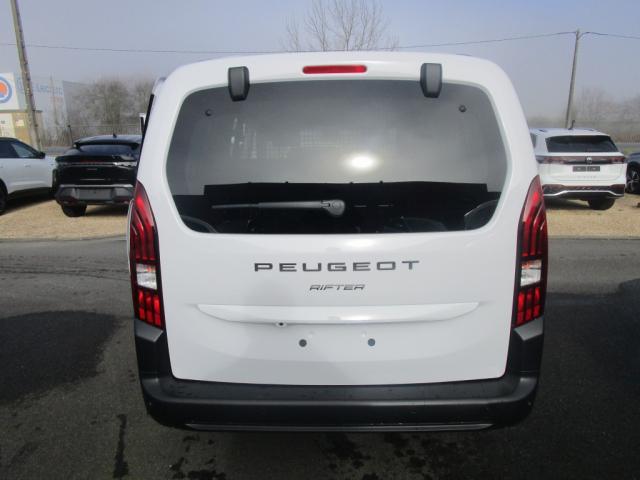 Peugeot Rifter image 1