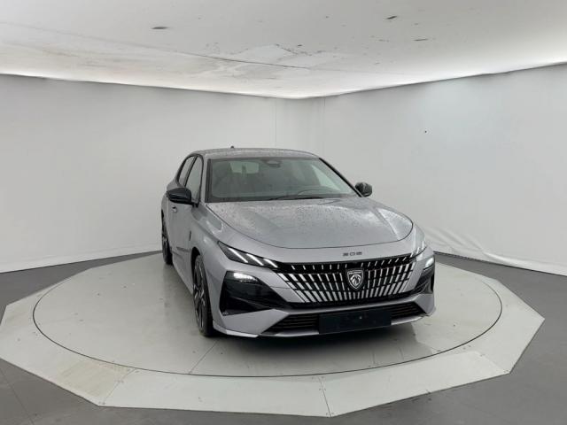 Peugeot 308 Hybrid 145 E-Dcs6 Gt