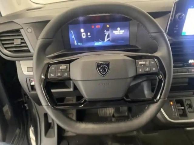 Peugeot Expert image 2