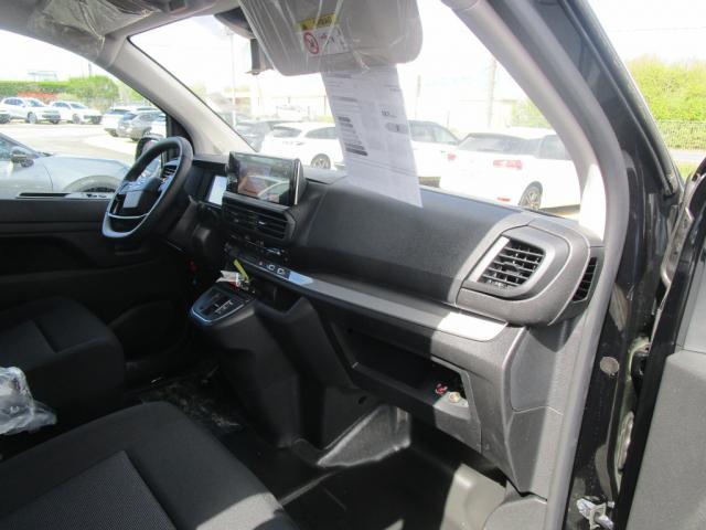 Opel Vivaro image 9