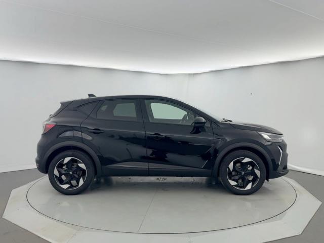 Renault Captur image 8