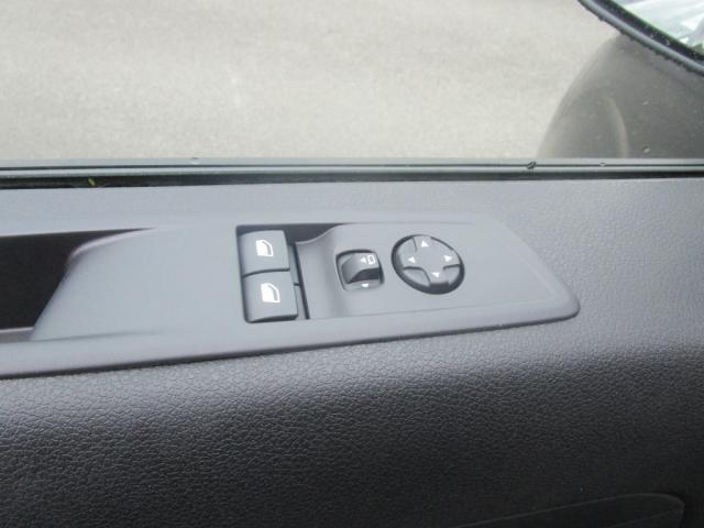 Peugeot Expert image 8