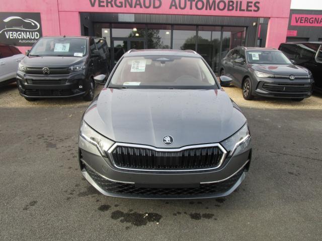 Skoda Octavia image 3