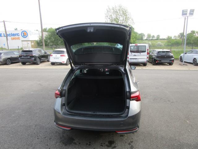 Skoda Octavia image 6