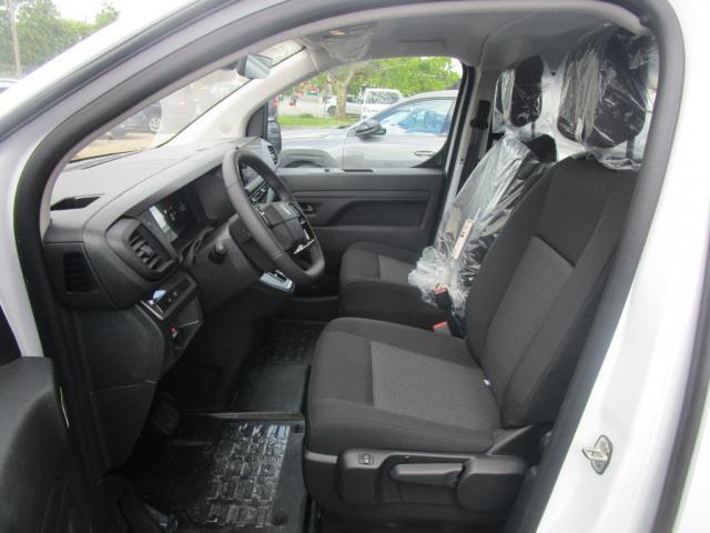 Peugeot Expert image 8