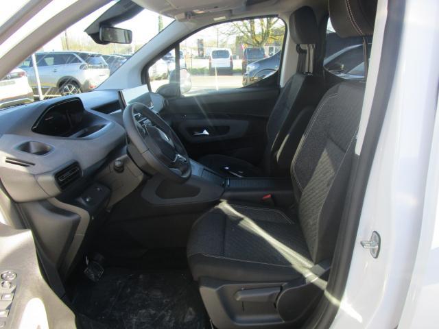 Peugeot Rifter image 5