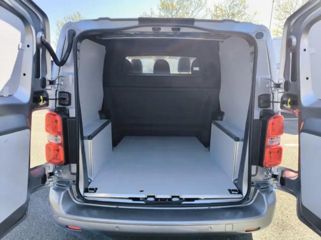 Peugeot Expert image 8