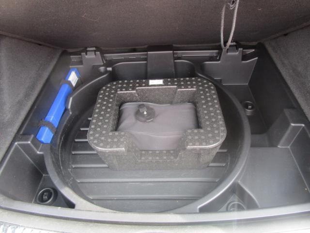 Cadillac Xt4 image 4
