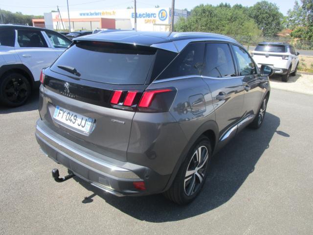 Peugeot 3008 image 2