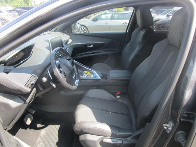 Peugeot 3008 image 1