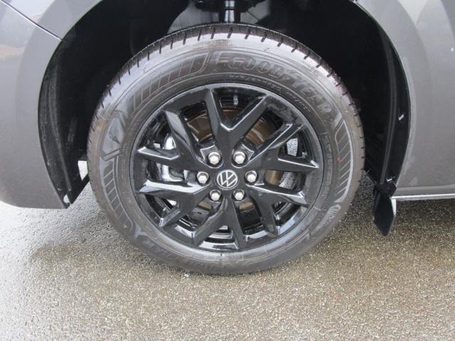 Volkswagen Transporter image 8
