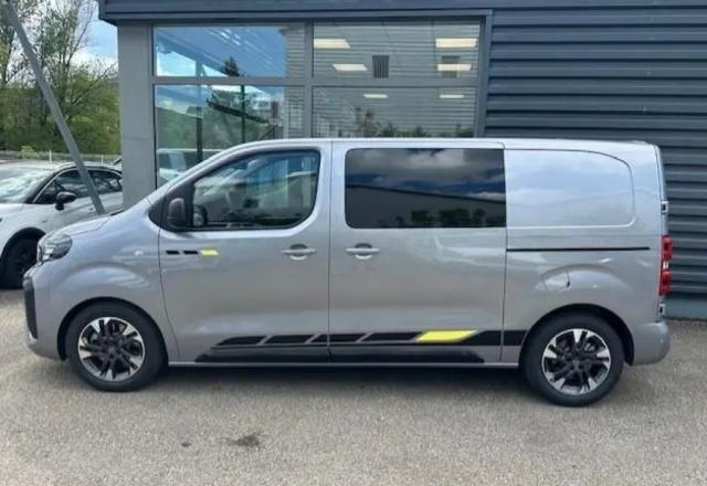 Opel Vivaro image 9