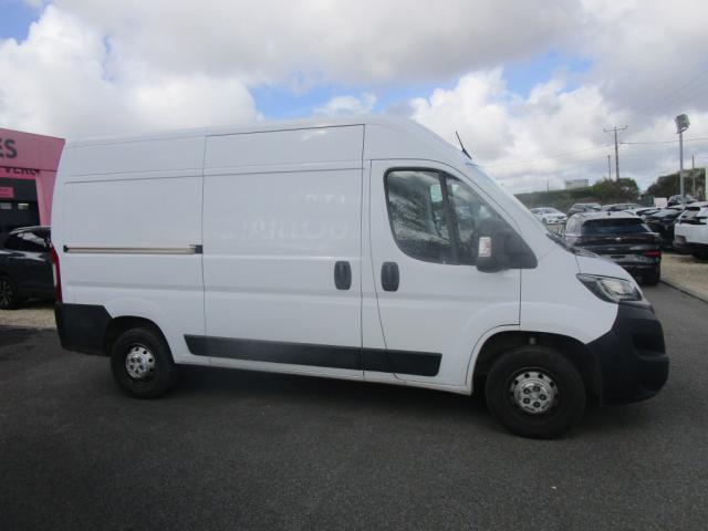 Peugeot Boxer image 2