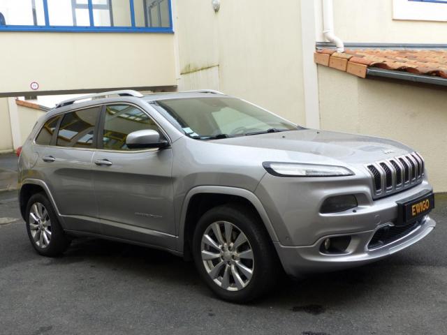 Jeep Cherokee image 5