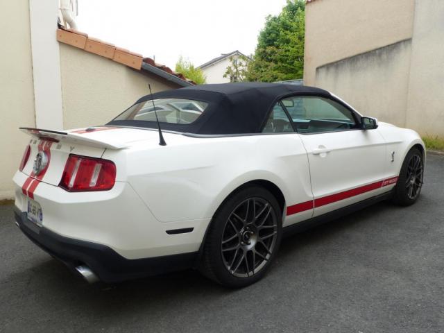 Ford Mustang image 6