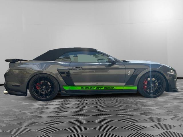Ford Mustang image 8