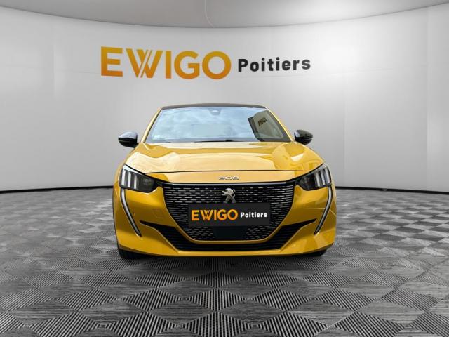 Peugeot 208 image 2
