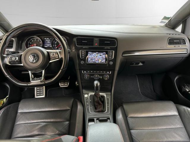 Volkswagen Golf image 3