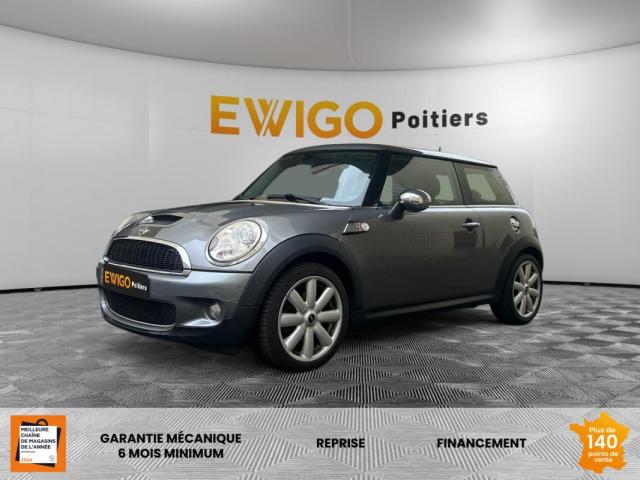 Mini Cooper S image 3