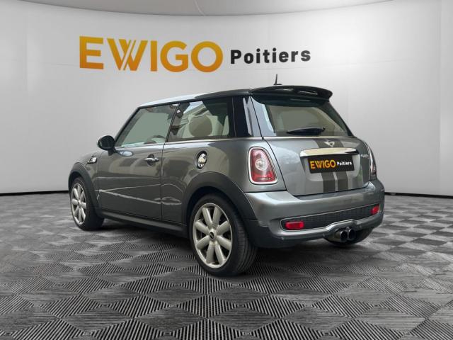 Mini Cooper S image 8