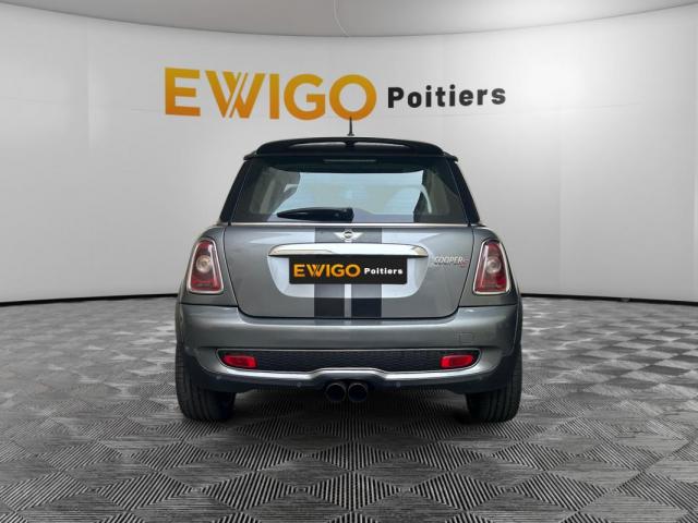 Mini Cooper S image 9