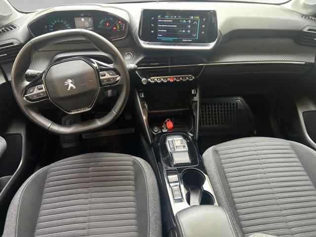Peugeot 208 image 6