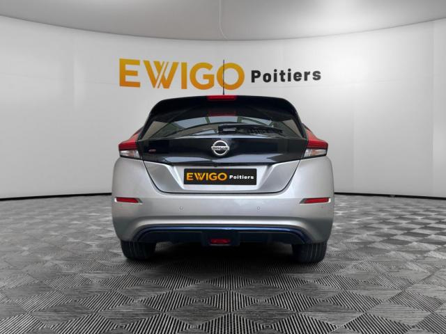 Nissan Leaf image 9