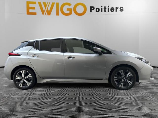 Nissan Leaf image 3