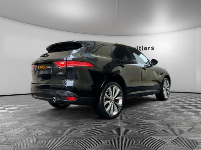 Jaguar F-Pace image 5