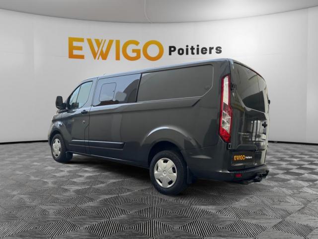 Ford Transit Custom image 5